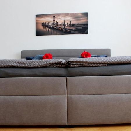 Apartmanovy Dom Stummerova Topoľčany Dış mekan fotoğraf