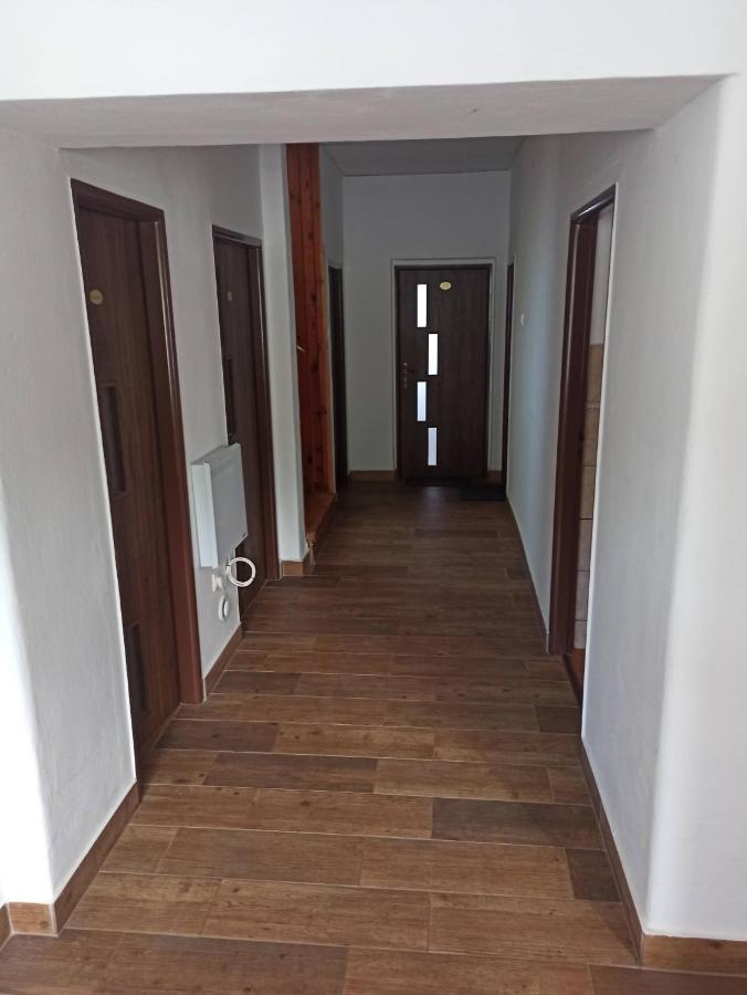 Apartmanovy Dom Stummerova Topoľčany Dış mekan fotoğraf