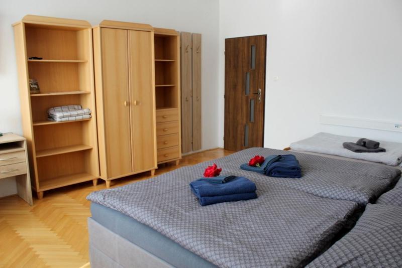 Apartmanovy Dom Stummerova Topoľčany Dış mekan fotoğraf